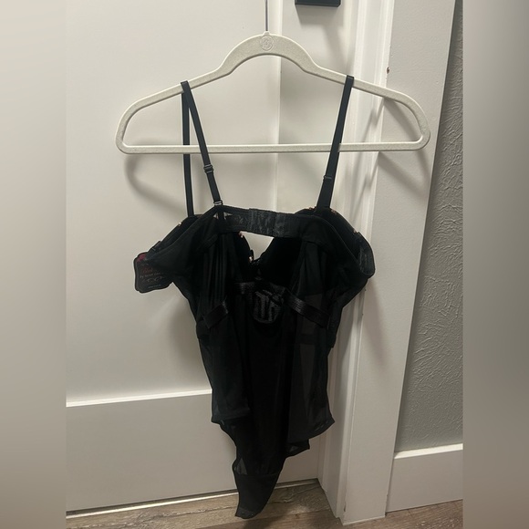 Dreamy Sequin Mesh Bodysuit SECRET LACE Gold Sequin Panel - Picture 4 of 10